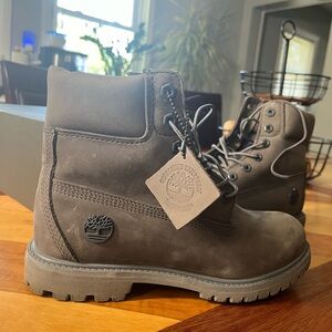 Women timberlands